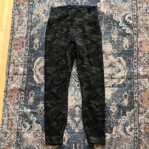Fabletics camo leggings